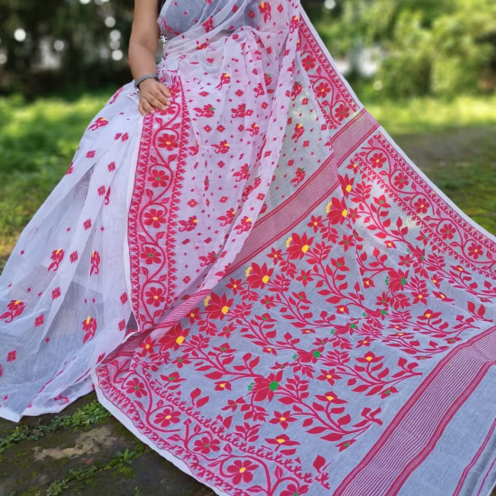 বেনারসি শাড়ি